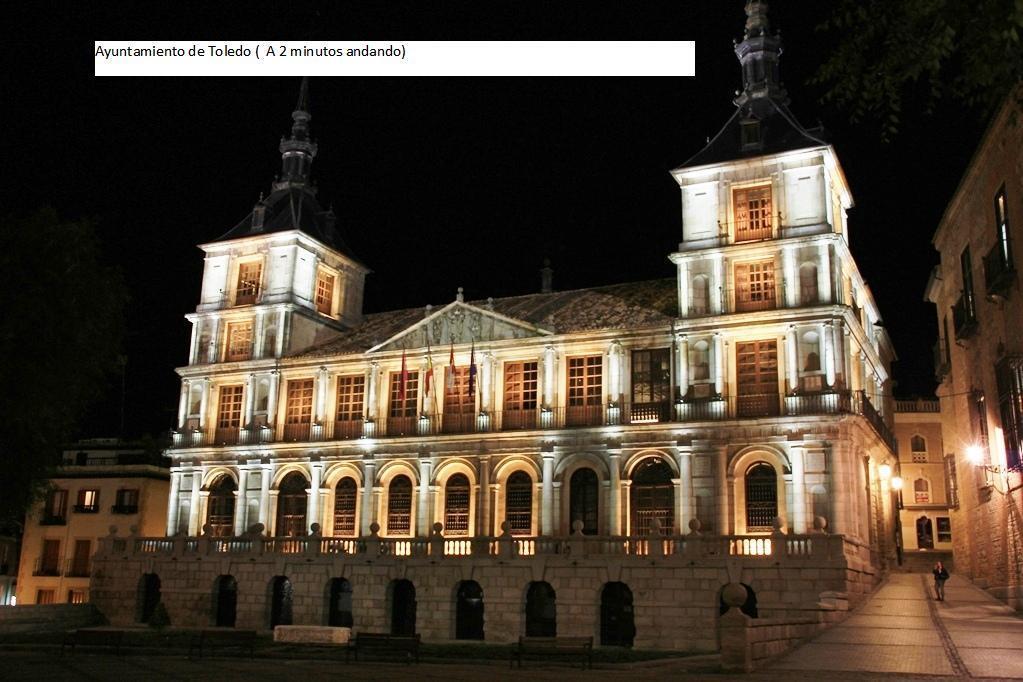Apartamentos La Casa Del Grial Toledo Esterno foto