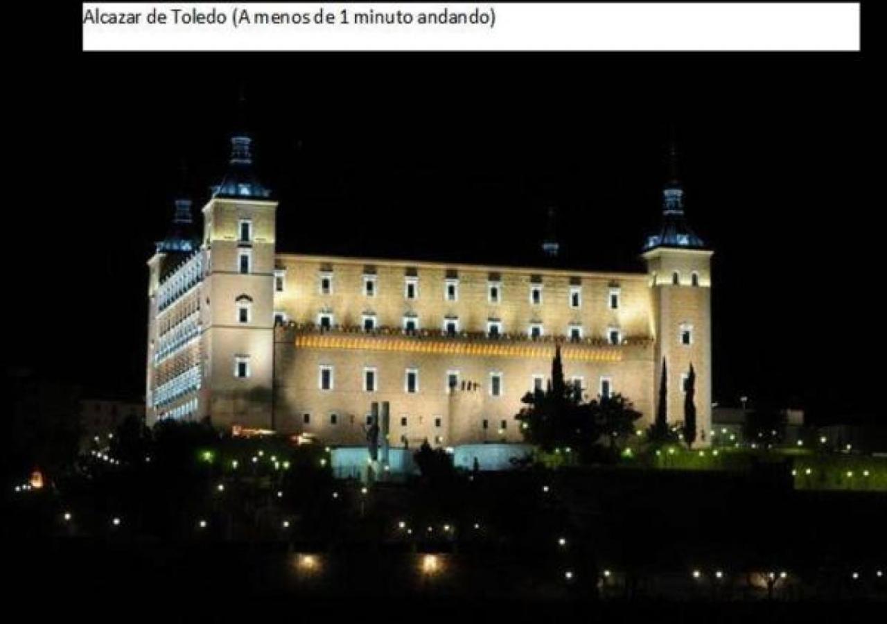 Apartamentos La Casa Del Grial Toledo Esterno foto