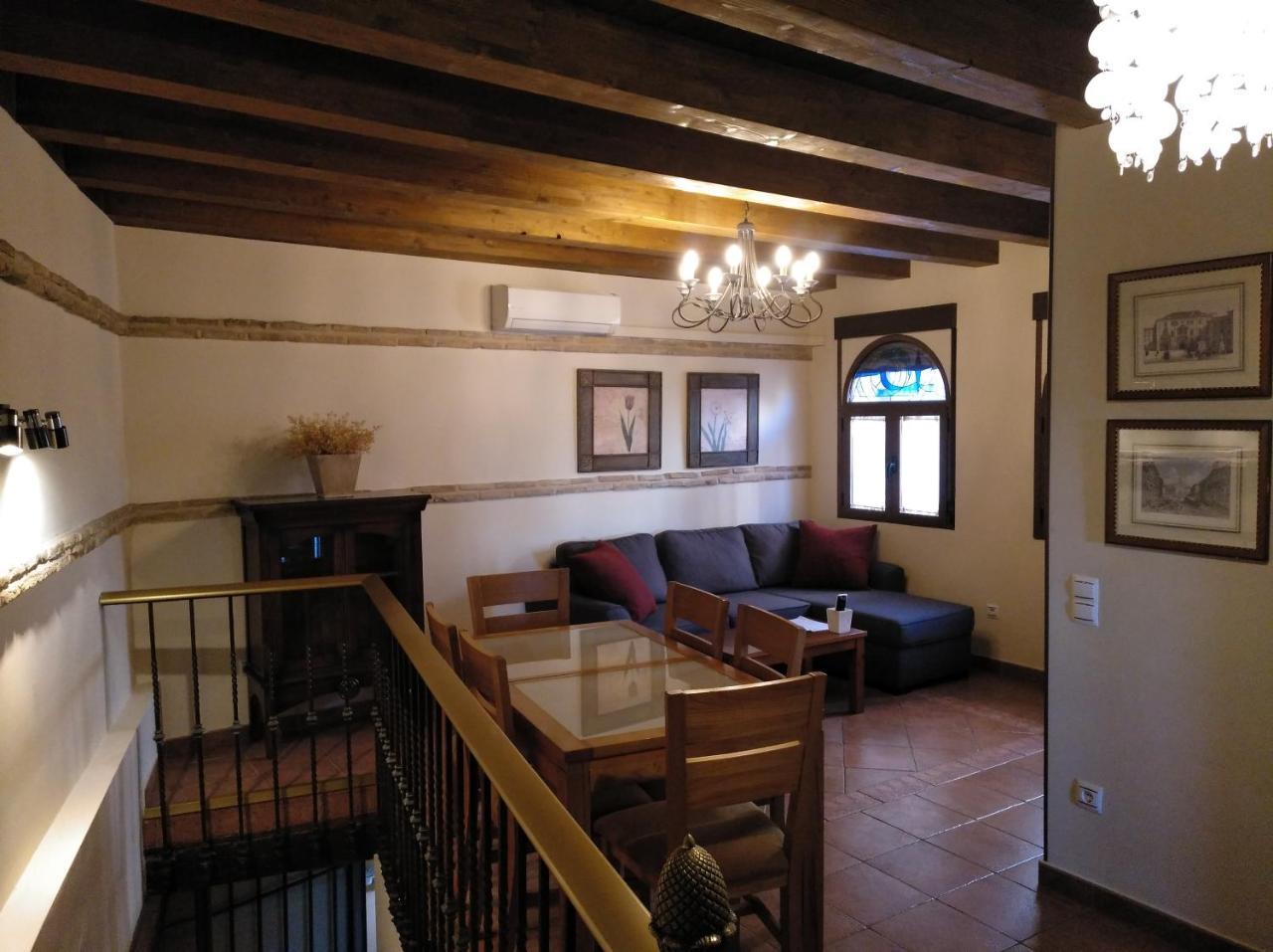 Apartamentos La Casa Del Grial Toledo Esterno foto