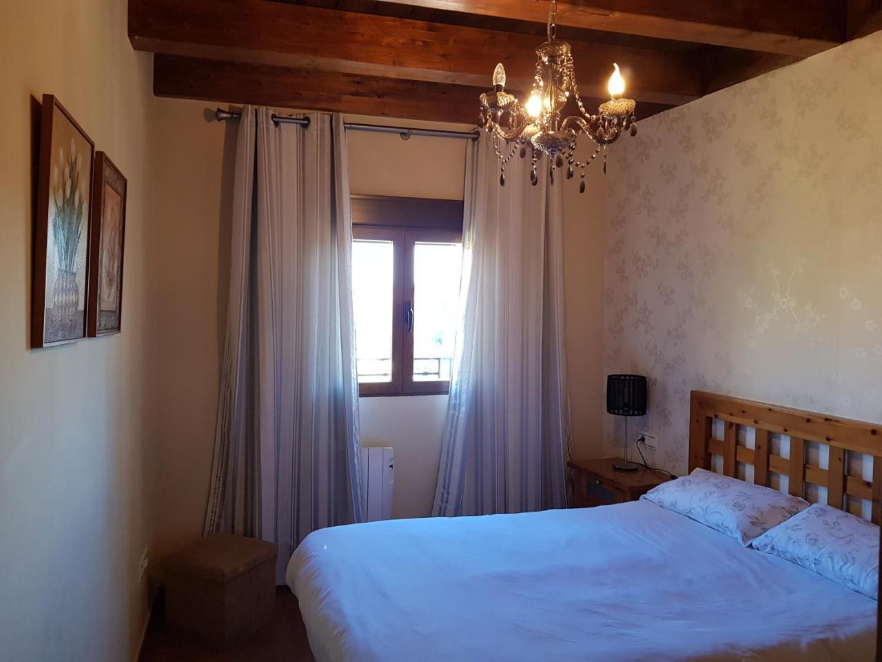 Apartamentos La Casa Del Grial Toledo Esterno foto