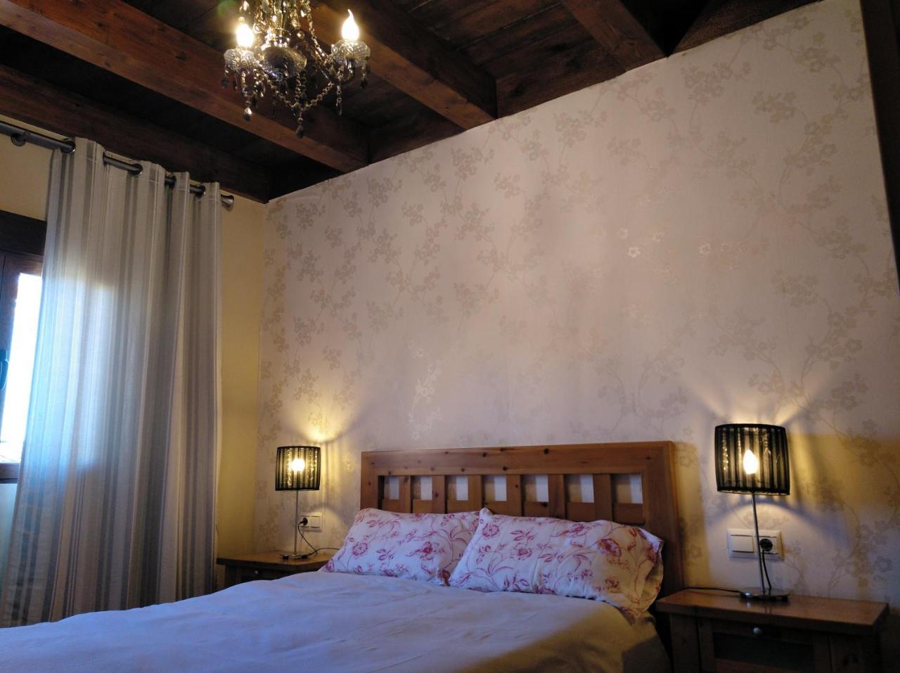Apartamentos La Casa Del Grial Toledo Esterno foto